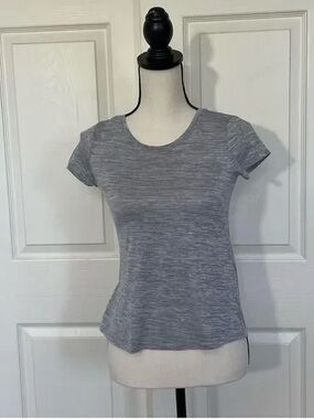 Women's Heather Gray Short-Sleeve Crewneck Tee